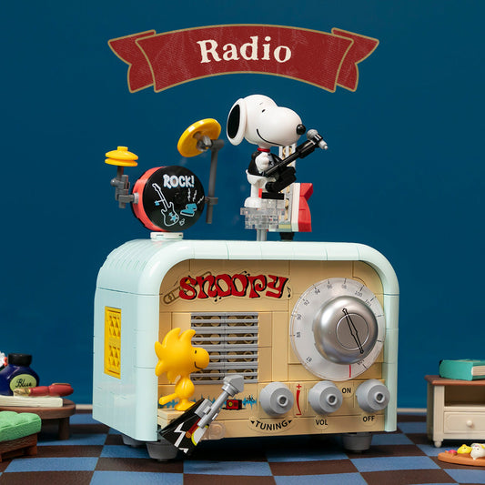 Pantasy x Snoopy Retro Time Series Radio