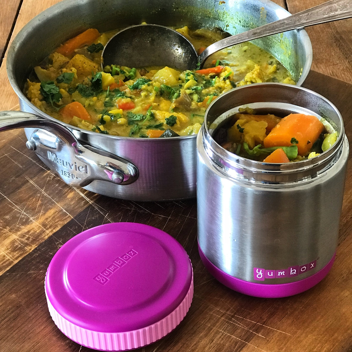 Thermal Food Jar For Hot Lunch - Yumbox Zuppa with Spoon