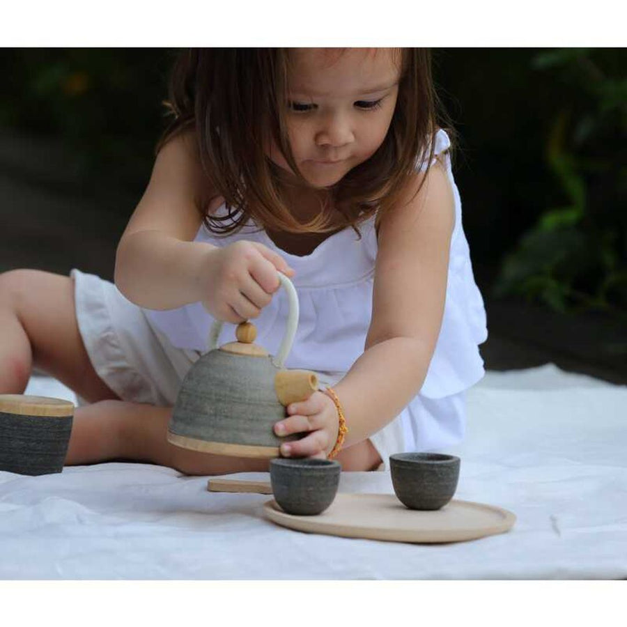 3617 Classic Tea Set