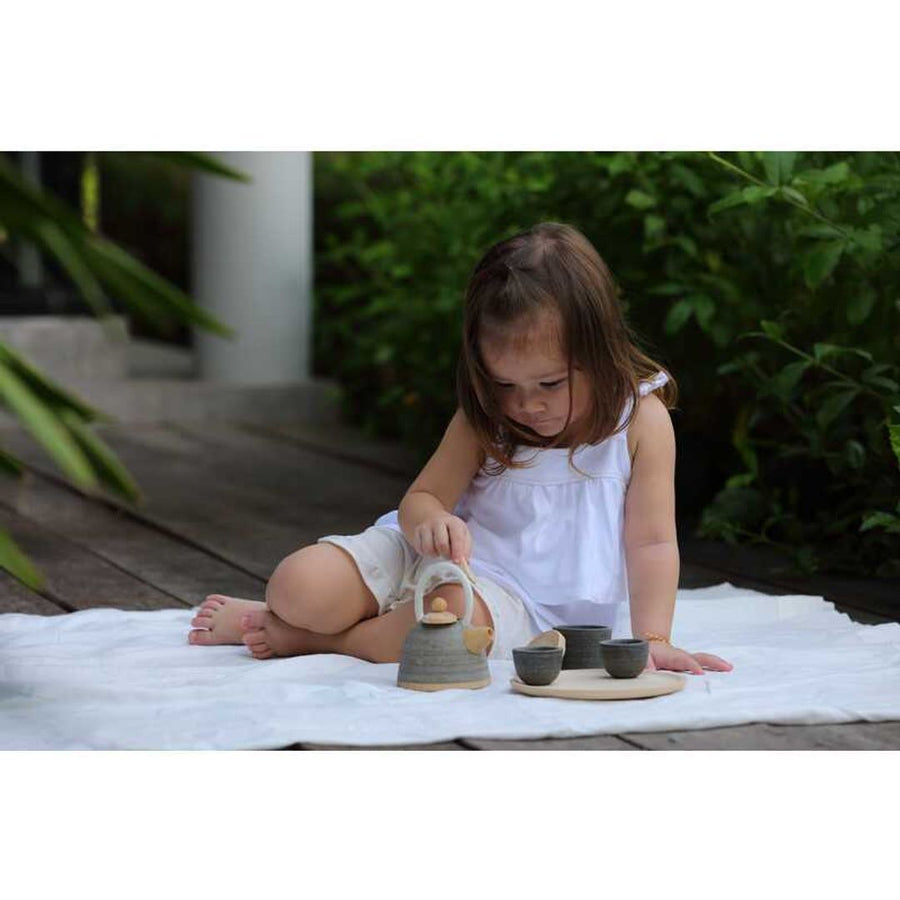 3617 Classic Tea Set