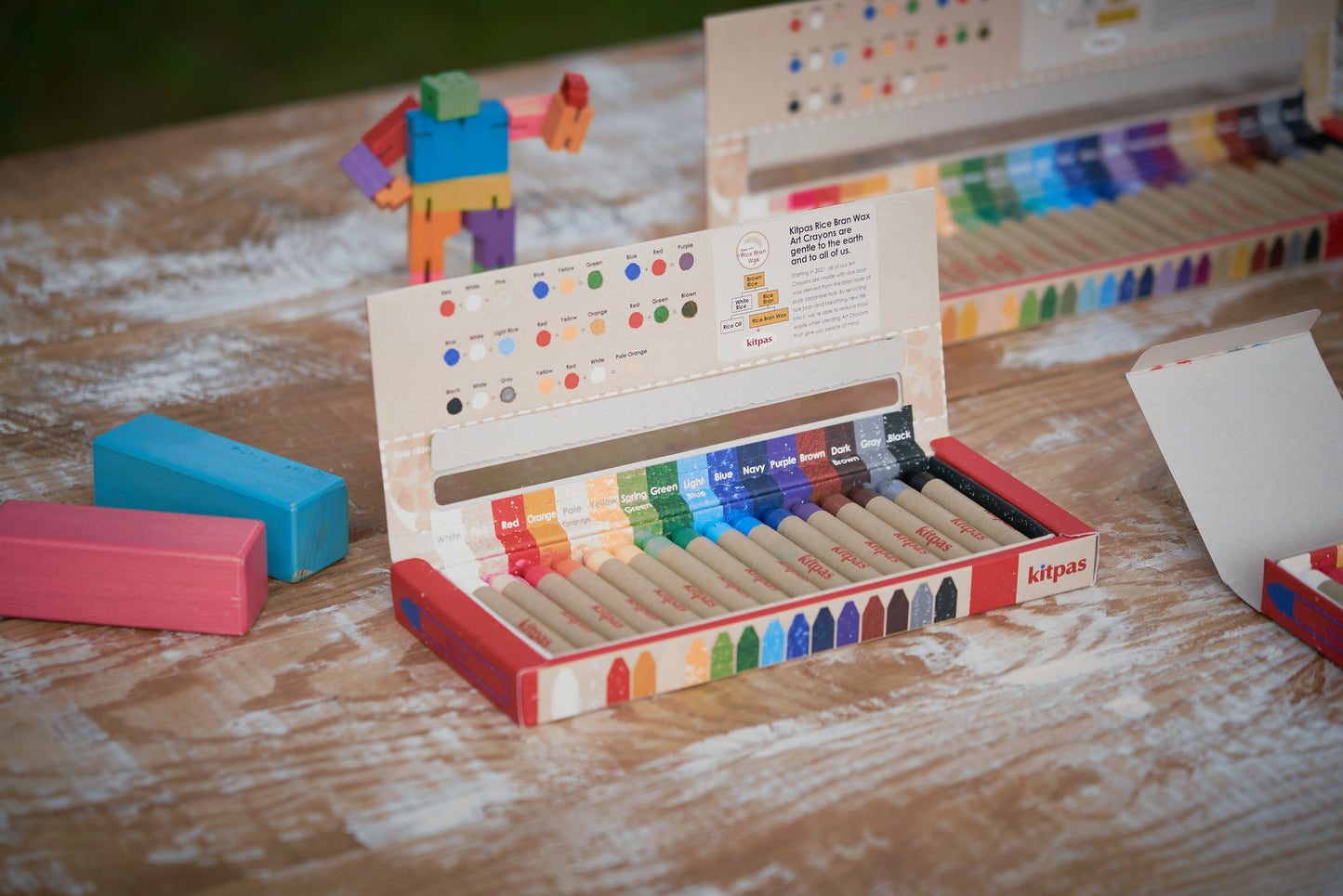 Rice Bran Wax Art Crayons 16 Colors