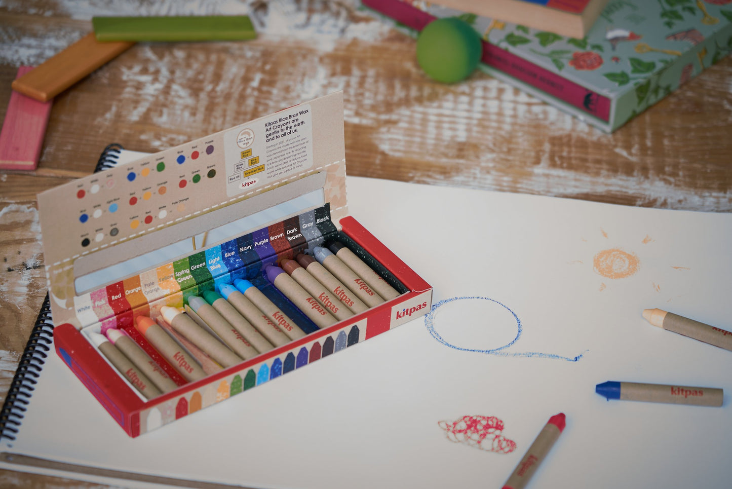 Rice Bran Wax Art Crayons 16 Colors
