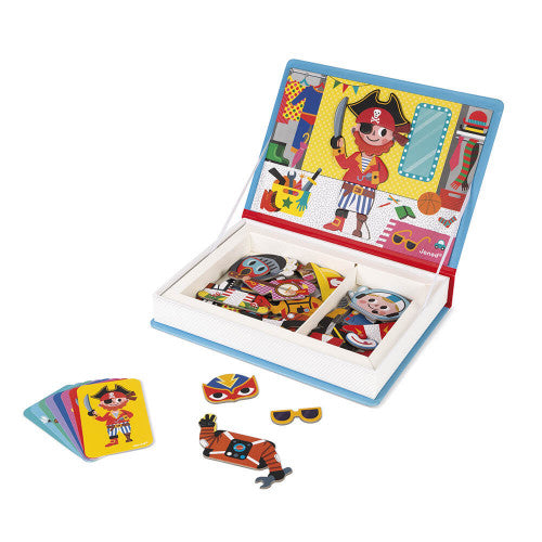 MAGNETI'BOOK BOY'S COSTUMES, 36 MAGNETS