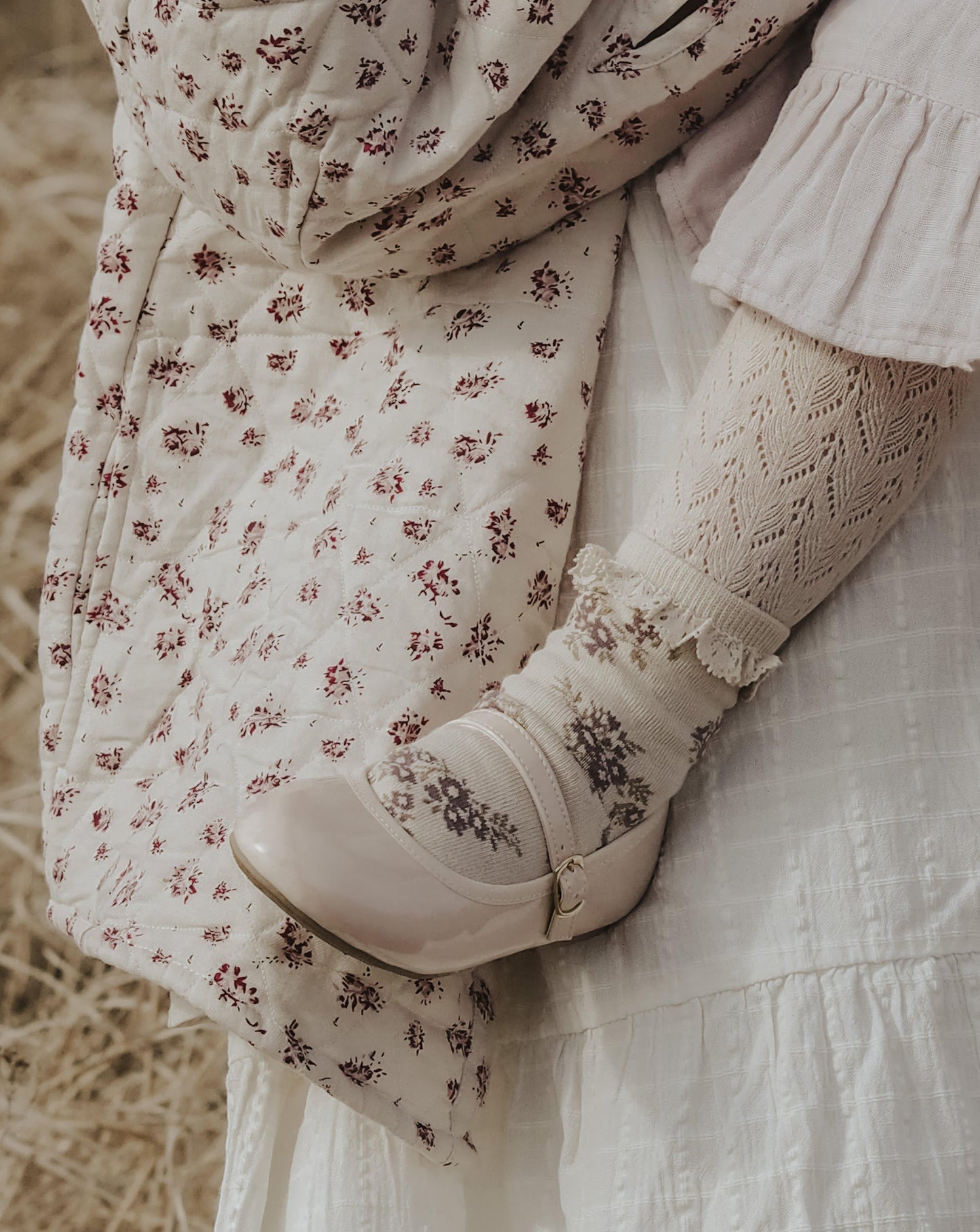 Frill Ankle Sock - Daisy Garden Taupe