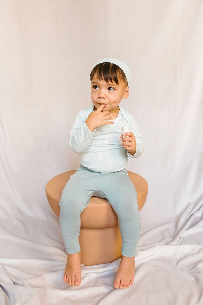 Unisex LS Bodysuit In TENCEL™ - Peace Dove
