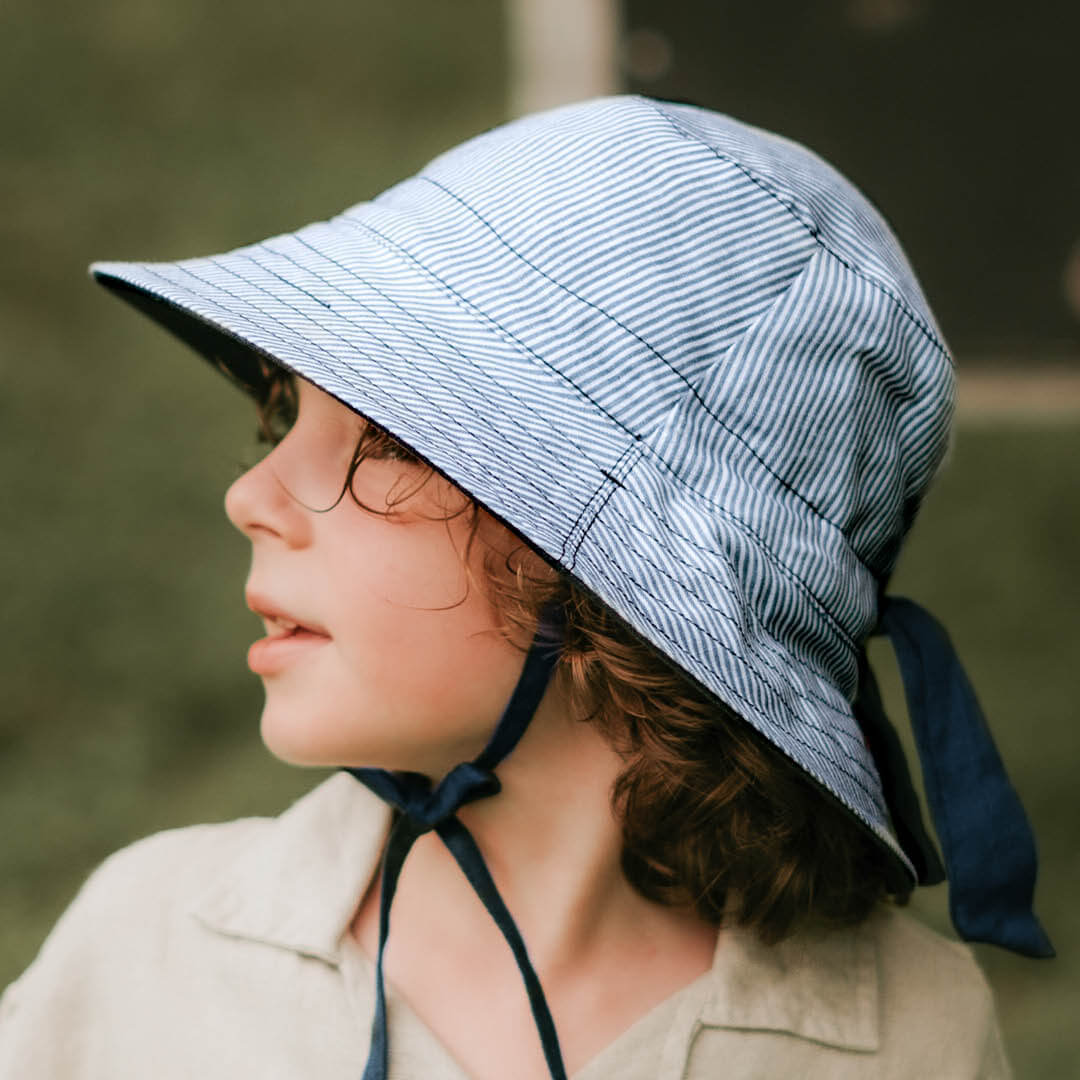 'Explorer' Kids Classic Bucket Sun Hat - Charlie / Indigo