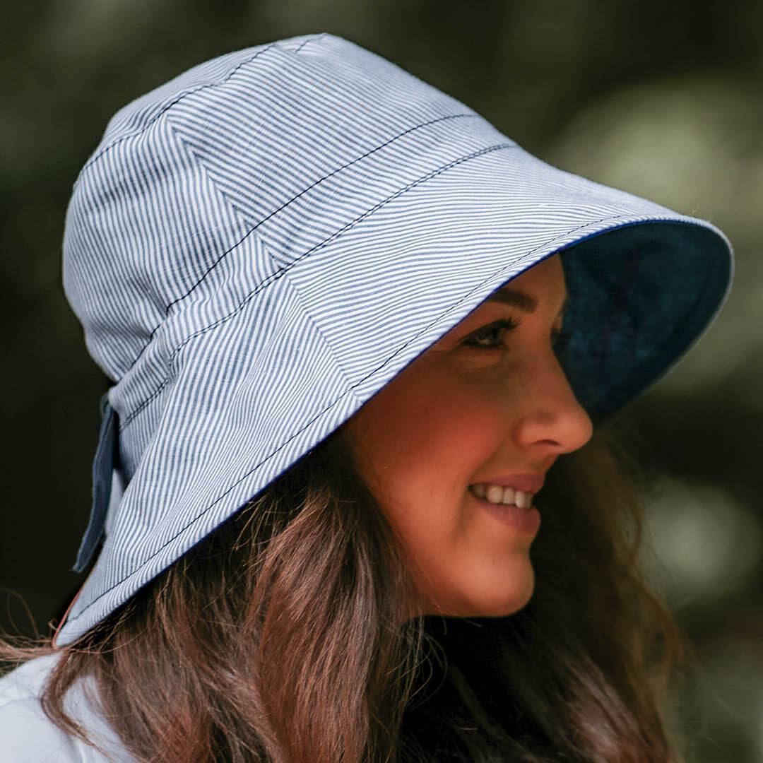 'Vacationer' Reversible Ladies Sun Hat - Charlie / Indigo