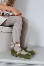 Ribbed Tights with Bows